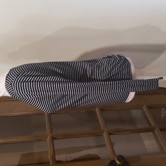 Hollister Ribbed Long Sleeve Top - Picture 2 of 5